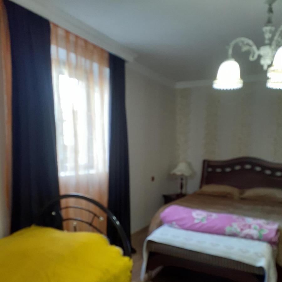 Boutique Hotel Pʼotʼi Екстериор снимка