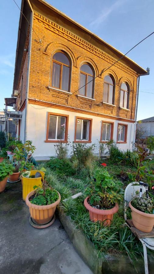 Boutique Hotel Pʼotʼi Екстериор снимка