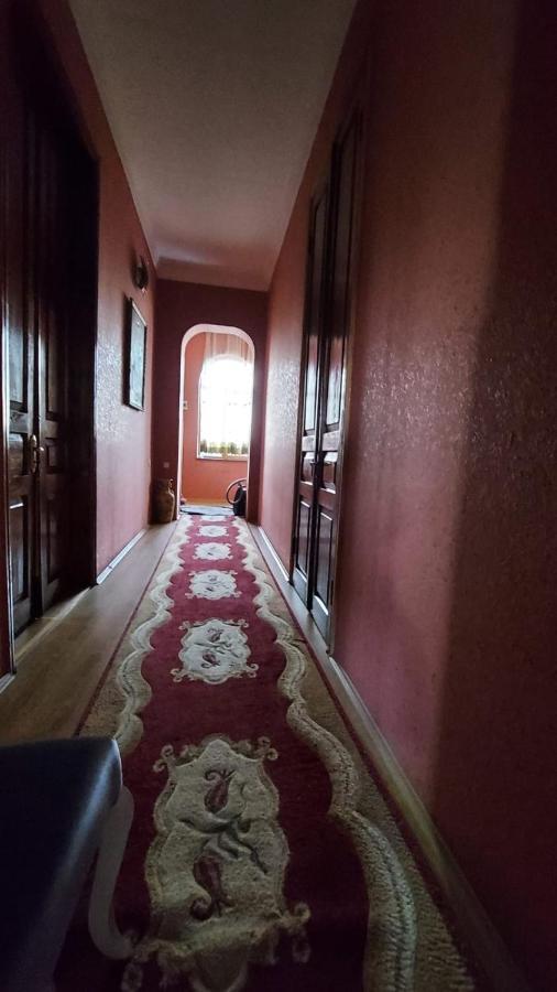 Boutique Hotel Pʼotʼi Екстериор снимка
